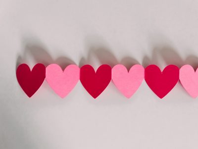 6 love hearts in a folded heart strand